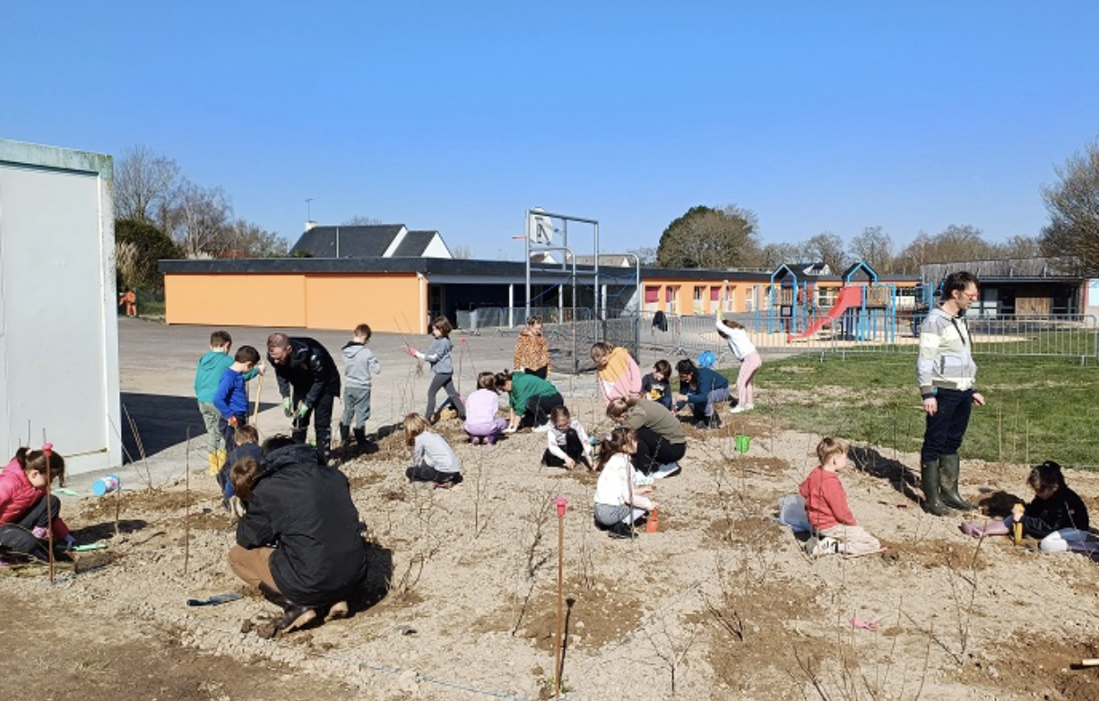 Un poumon vert pour l’école René-Guy Cadou à Herbignac